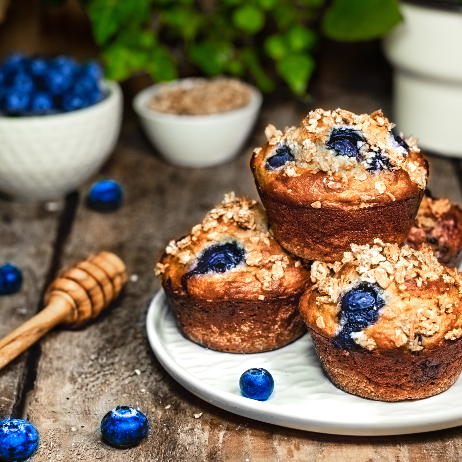 Heidelbeer-Granola Muffins - Kitchenfae Heidelbeer-Granola Muffins - Kitchenfae